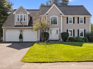 35 Chapelgate Rd, Canton, MA 02021