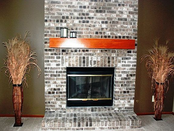 Formal Living Room-Fireplace 