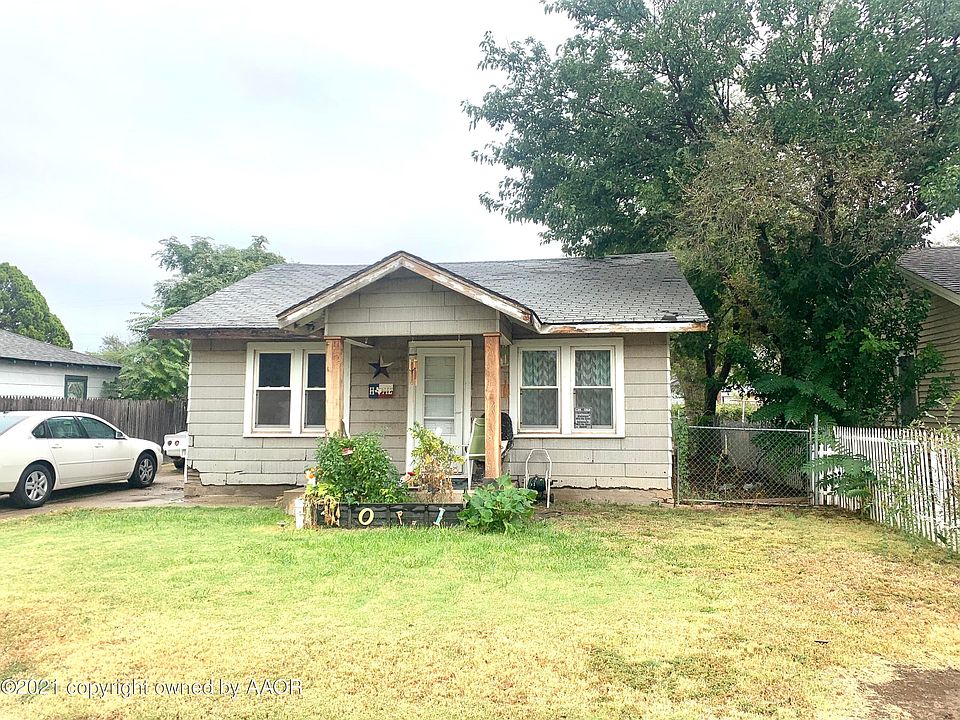 1st image of 831 S Kentucky St