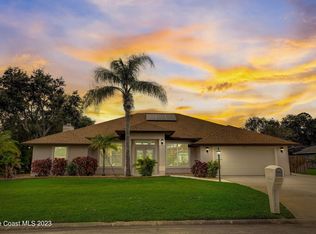 930 Sierra Pl NE, Palm Bay, FL 32907