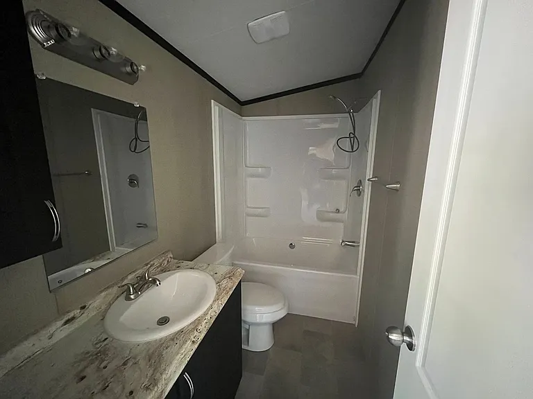 4144 Thomas St — Photo 27