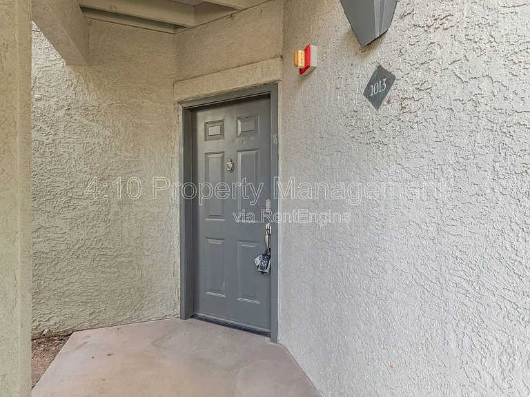 15095 N Thompson Peak Pkwy #1013 — Photo 4