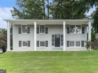 2946 Carriage Ln, Atlanta, GA