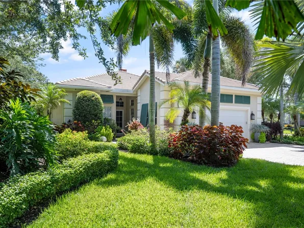 916 Cove Point Pl, Indian River Shores, FL 32963