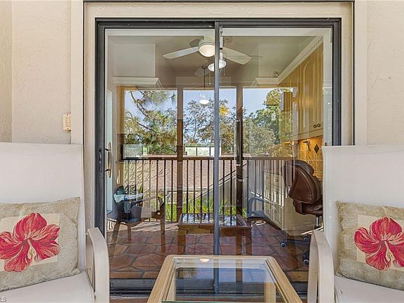 5th image of 15470 Cedarwood LN #201