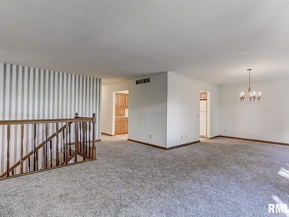5th image of 74 Stony Creek Dr