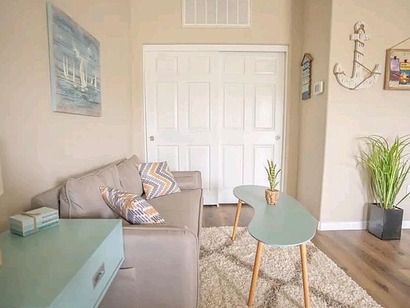 3rd image of 3153 Orleans Ln #2