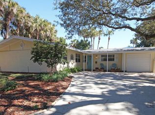 455 E Coast Dr, Atlantic Beach, FL 32233