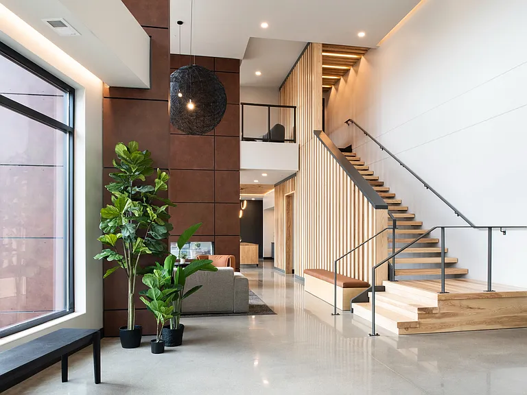 Akin Apartments — Photo 5