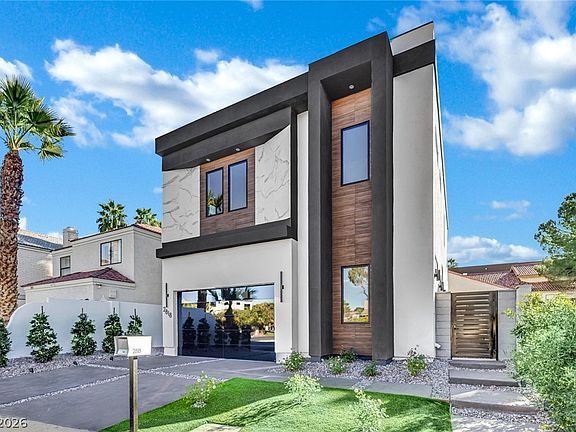 5th image of 2818 Queens Courtyard Dr
