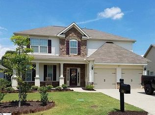 216 Heathbury Ct, Simpsonville, SC 29681