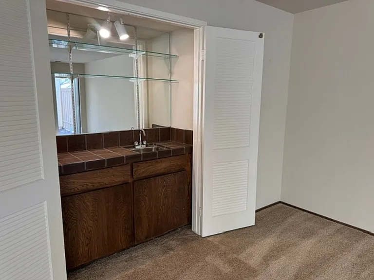1446 Candelero Dr — Photo 11