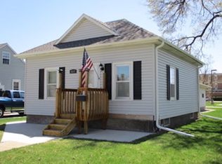 3117 20th St, Columbus, NE 68601