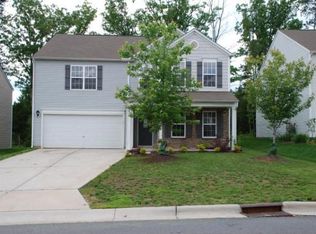 2912 Thoreau Dr, Durham, NC 27703