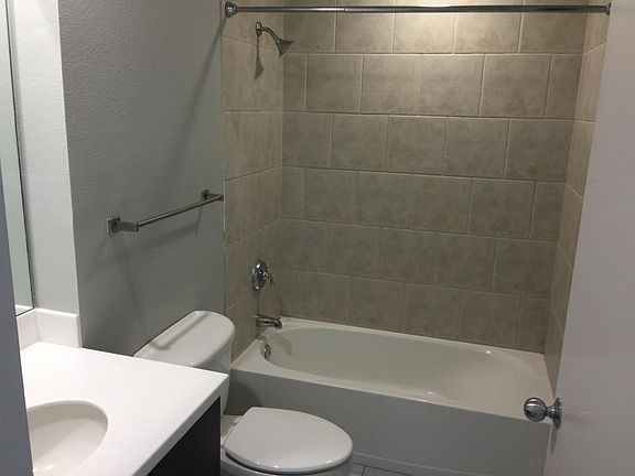 3rd image of 1208 E Kennedy Blvd Fl 11th