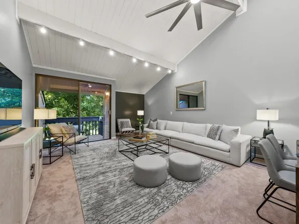 196 Central Ave, Mountain View, CA 94043