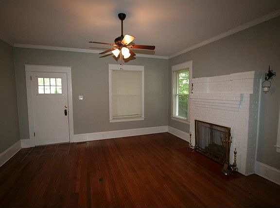 2nd image of 317 Lamont St