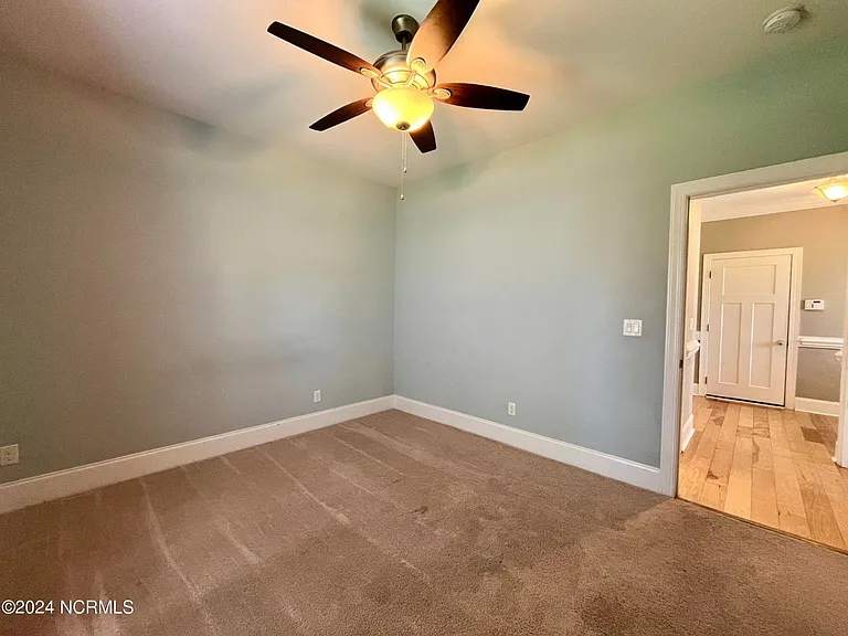 268 Marsh Haven Dr — Photo 19