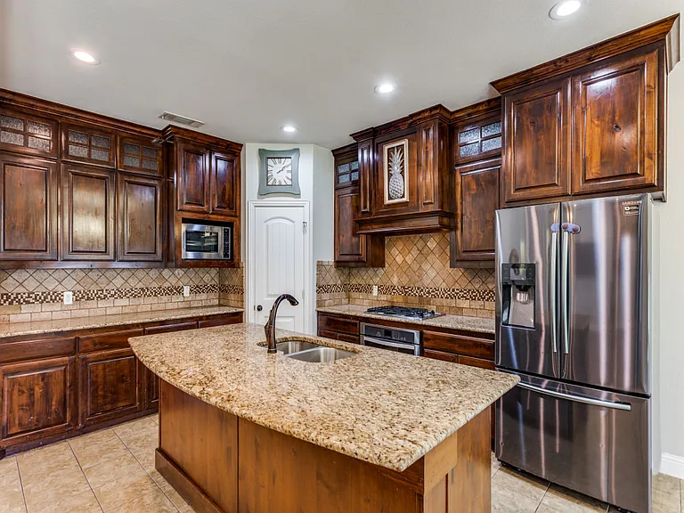 10961 Silver Horn Dr — Photo 4
