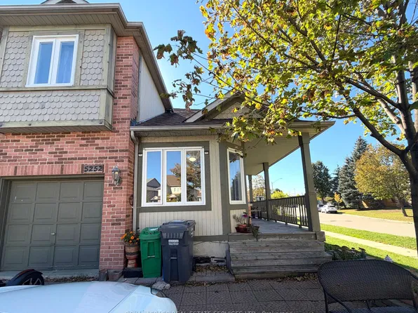 5252 Bushelgrove Cir, Mississauga, ON L5M 6C5