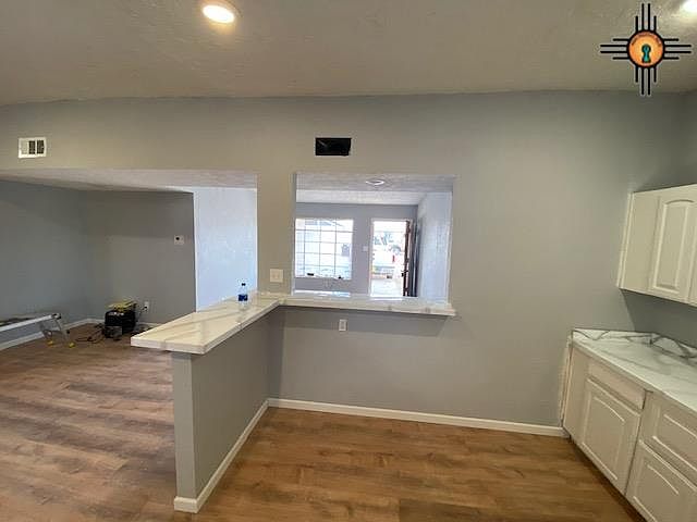 1st image of 1524 N San Andres Dr