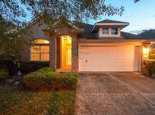 12906 Castlewind Ln, Pearland, TX 77584