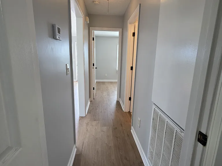 98 Lee Road 2095 — Photo 9