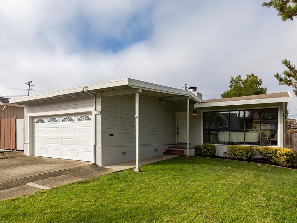 1st image of 372 Granada Dr