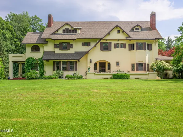 1 And 5 Park Ave, Dalton, MA 01226