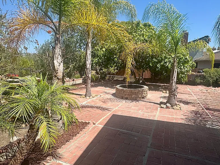 5027 Campanile Dr — Photo 13