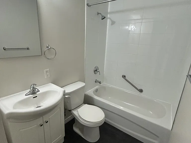 5222 Green St — Photo 6