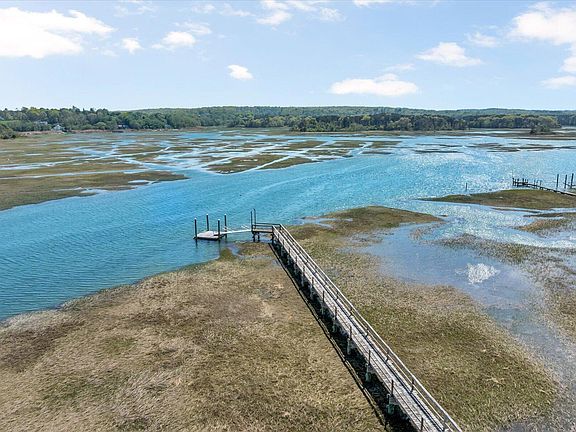4th image of 90 Salt Marsh Road