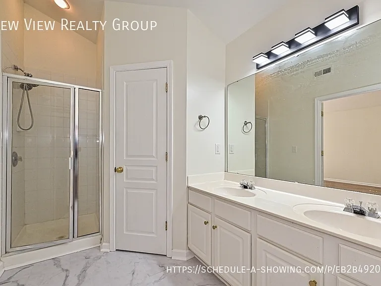 10208 Old Carolina Dr — Photo 19