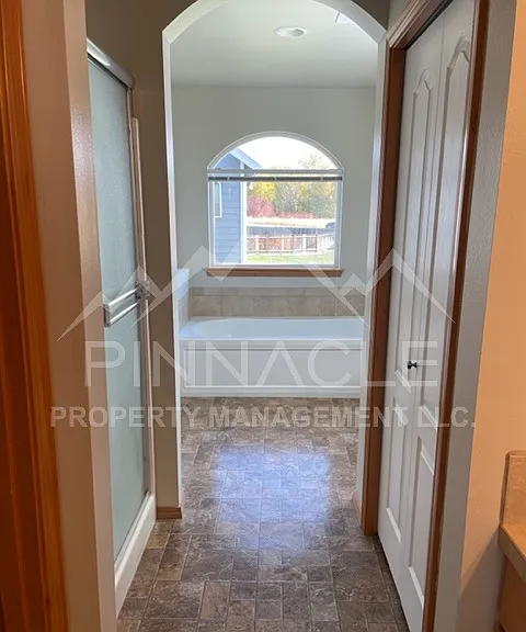 1808 W Clearview Dr — Photo 26