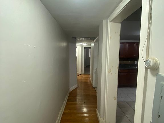 4th image of 500 Baldwin Ave #Bb2