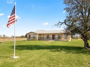 381 Schneider Rd, Seguin, TX 78155