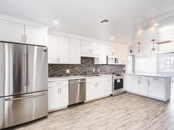 1215 S Judd St, Tempe, AZ 85281