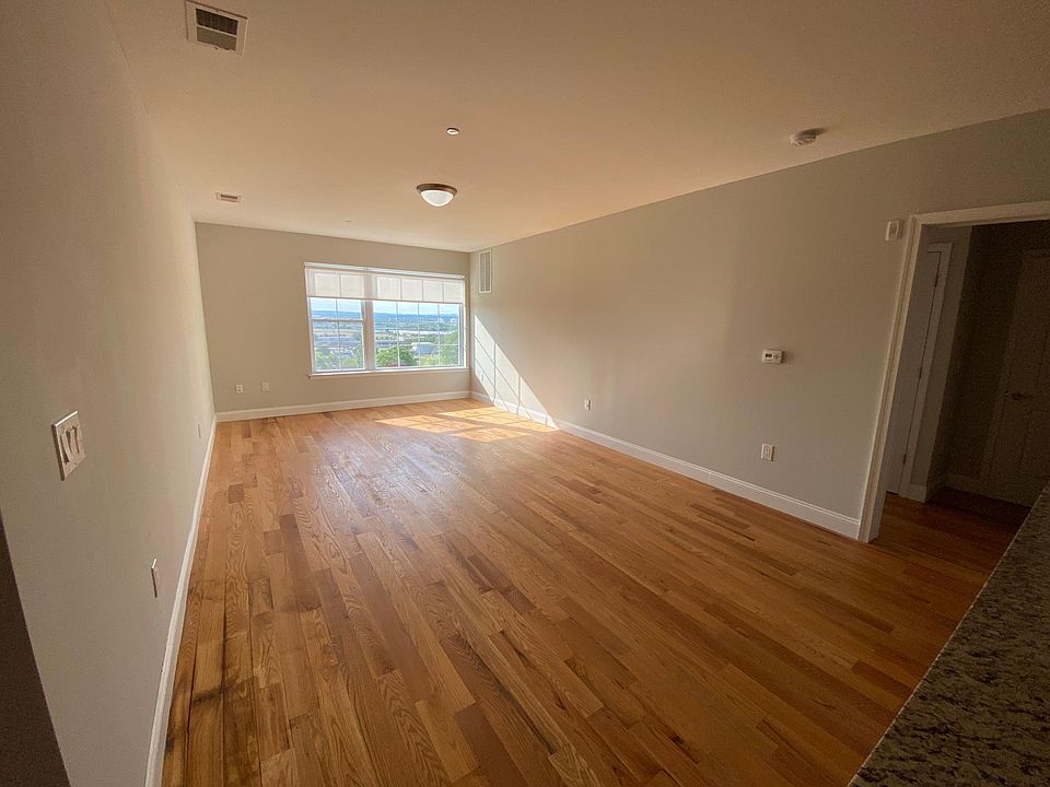 11201122 53rd St North Bergen NJ Zillow