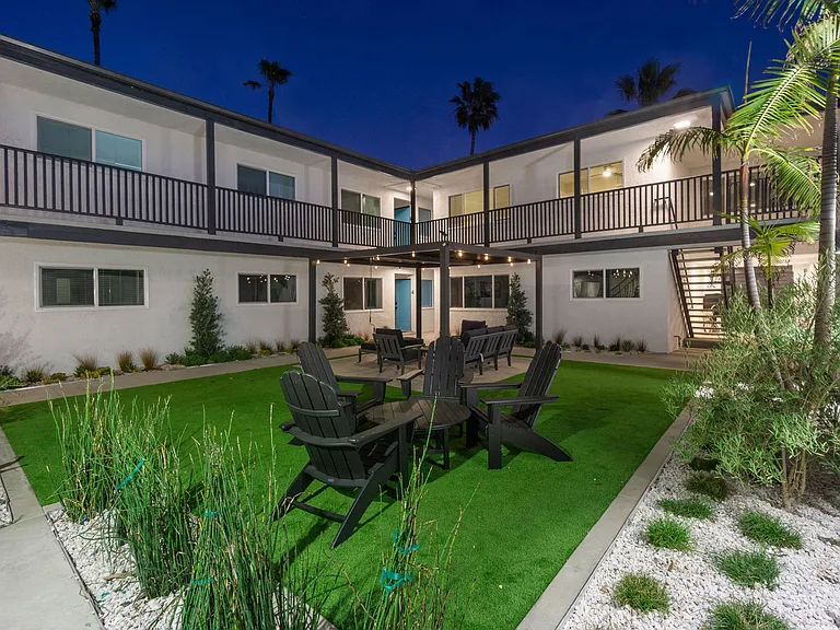 Ocean Breeze Terrace — Photo 37
