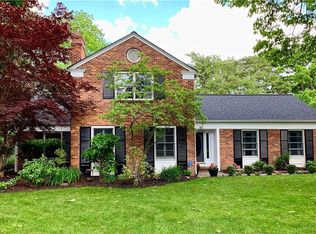 80 Georgian Court Rd, Rochester, NY 14610