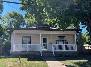 304 Sand St, Ravenswood, WV
