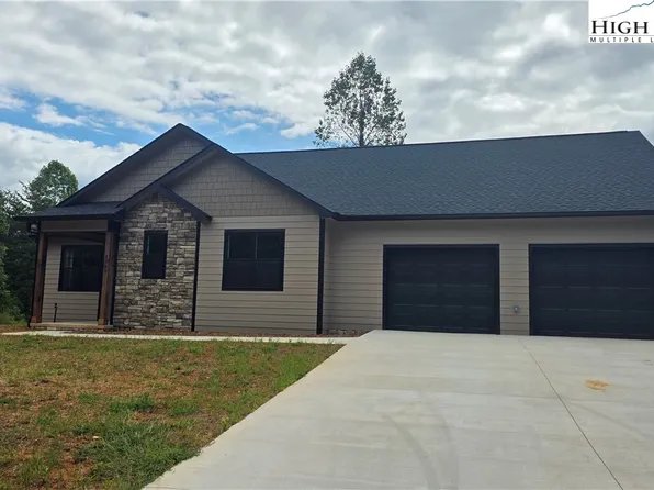 1060 Hawksbill Drive, Morganton, NC 28655