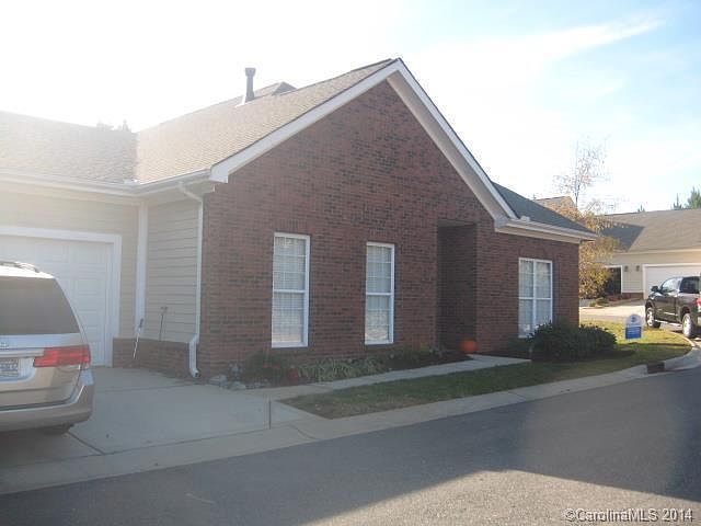 1st image of 2015 Aragon Ln
