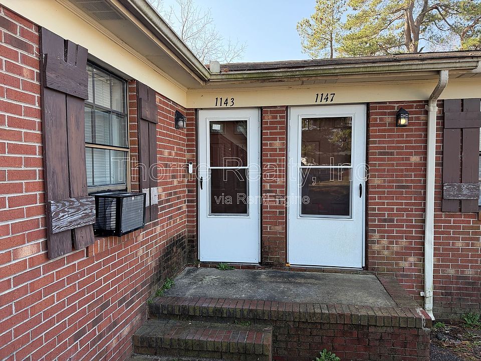 1st image of 1143 Williford St