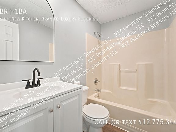 2nd image of 801 Vine St #1