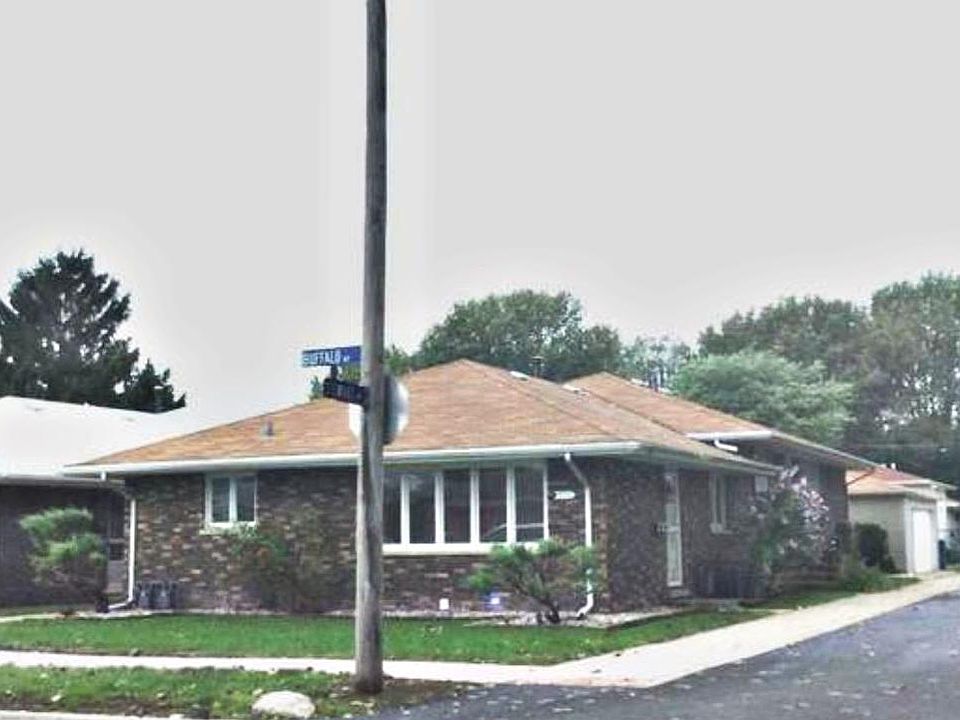 1st image of 372 Buffalo Ave
