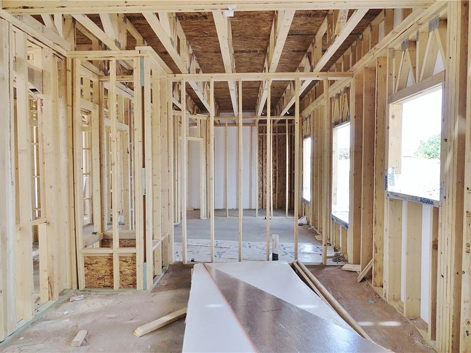 2nd image of 1148 Jaime J Zapata St
