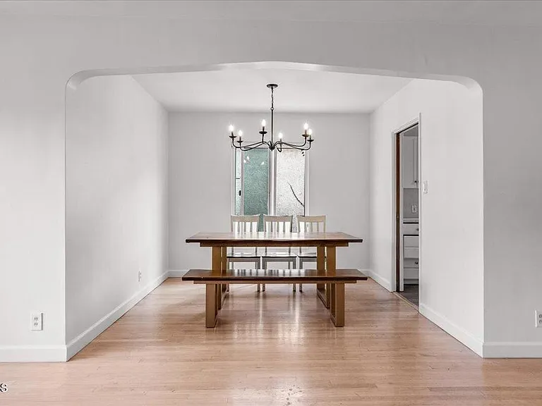 416 Dartmouth Rd — Photo 3