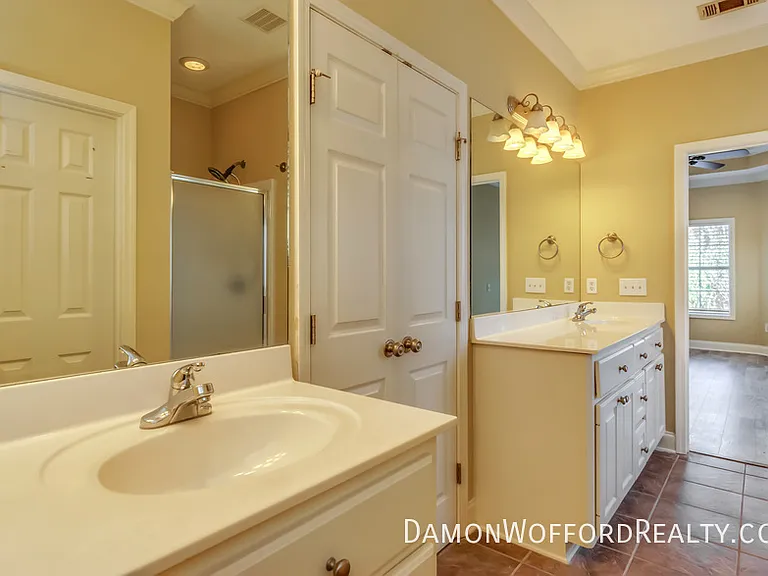 119 Kenzie Dr — Photo 47
