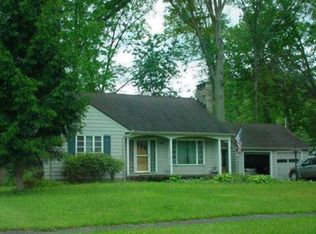 1681 Oakdale Dr NW, Warren, OH